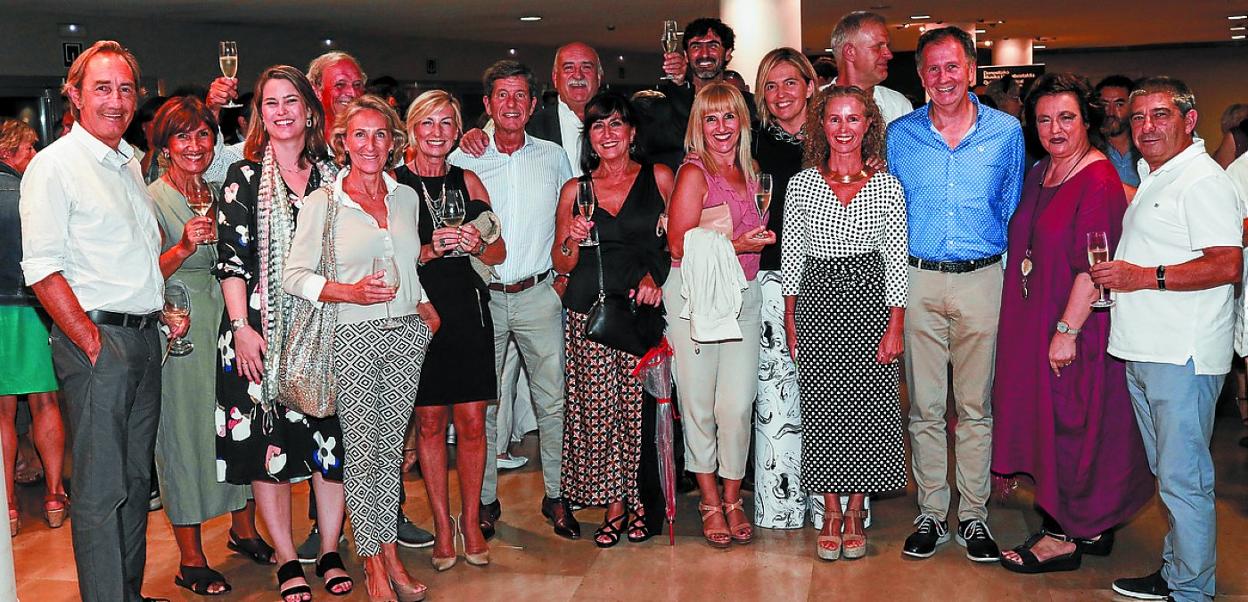 Clientes de Laboral Kutxa y otros invitados. 