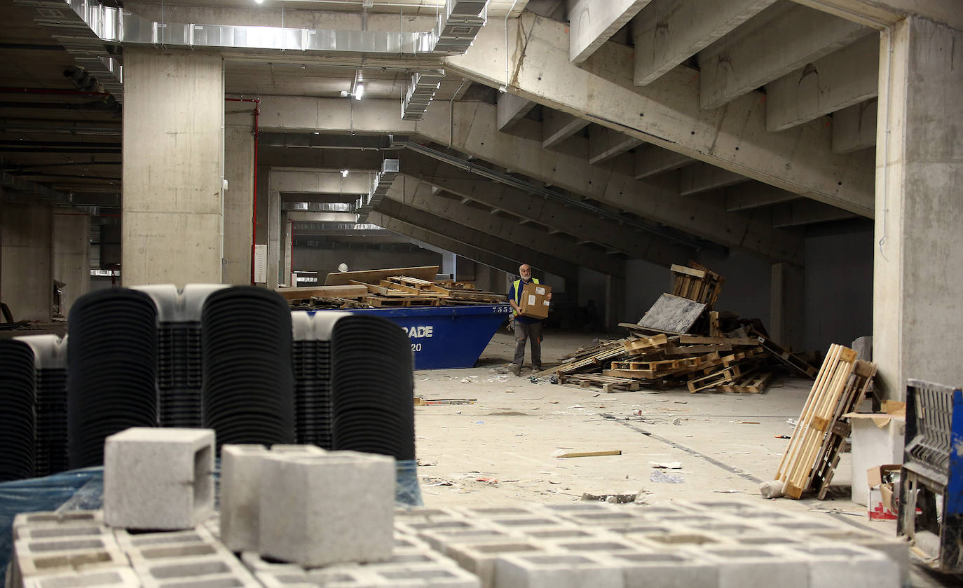 El estadio prácticamente está listo para acoger su estreno con todas las gradas completas en el Real Sociedad - Atlético de Madrid del próximo sábado 14