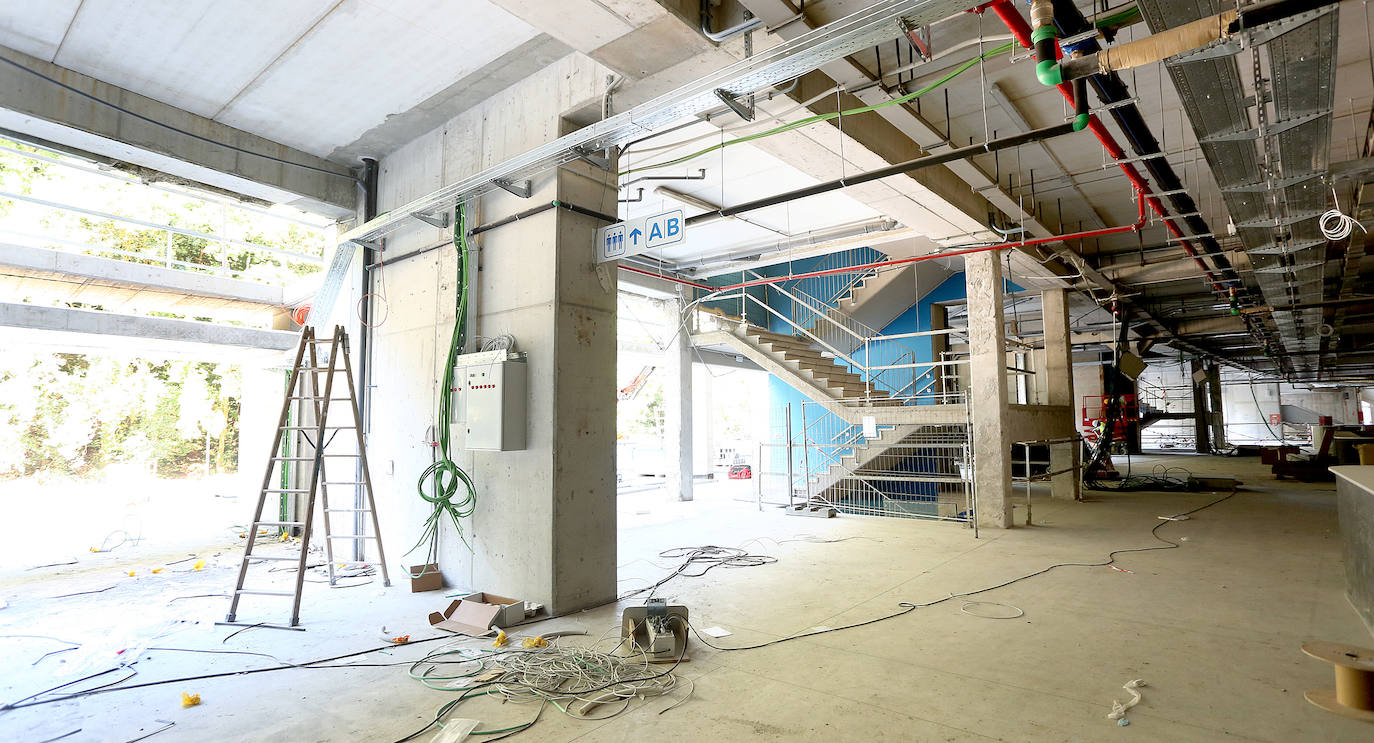 El estadio prácticamente está listo para acoger su estreno con todas las gradas completas en el Real Sociedad - Atlético de Madrid del próximo sábado 14