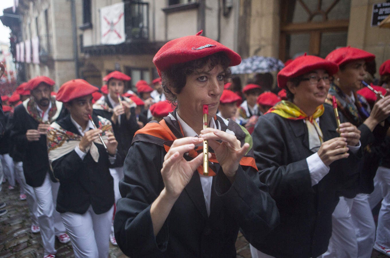 Fotos: La compañía Jaizkibel desfila sin incidentes