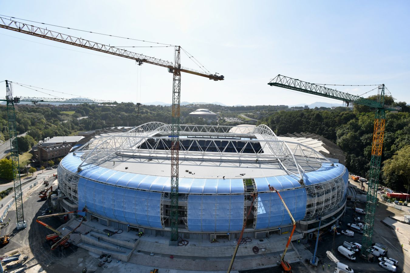 Vistas exteriores del nuevo estadio de Anoeta.