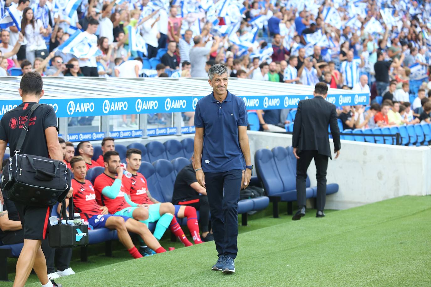 Gran ambiente en el estreno de la Real esta temporada en Anoeta
