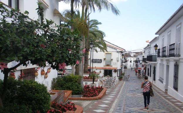 Imagen de archivo de Benalmadena Pueblo