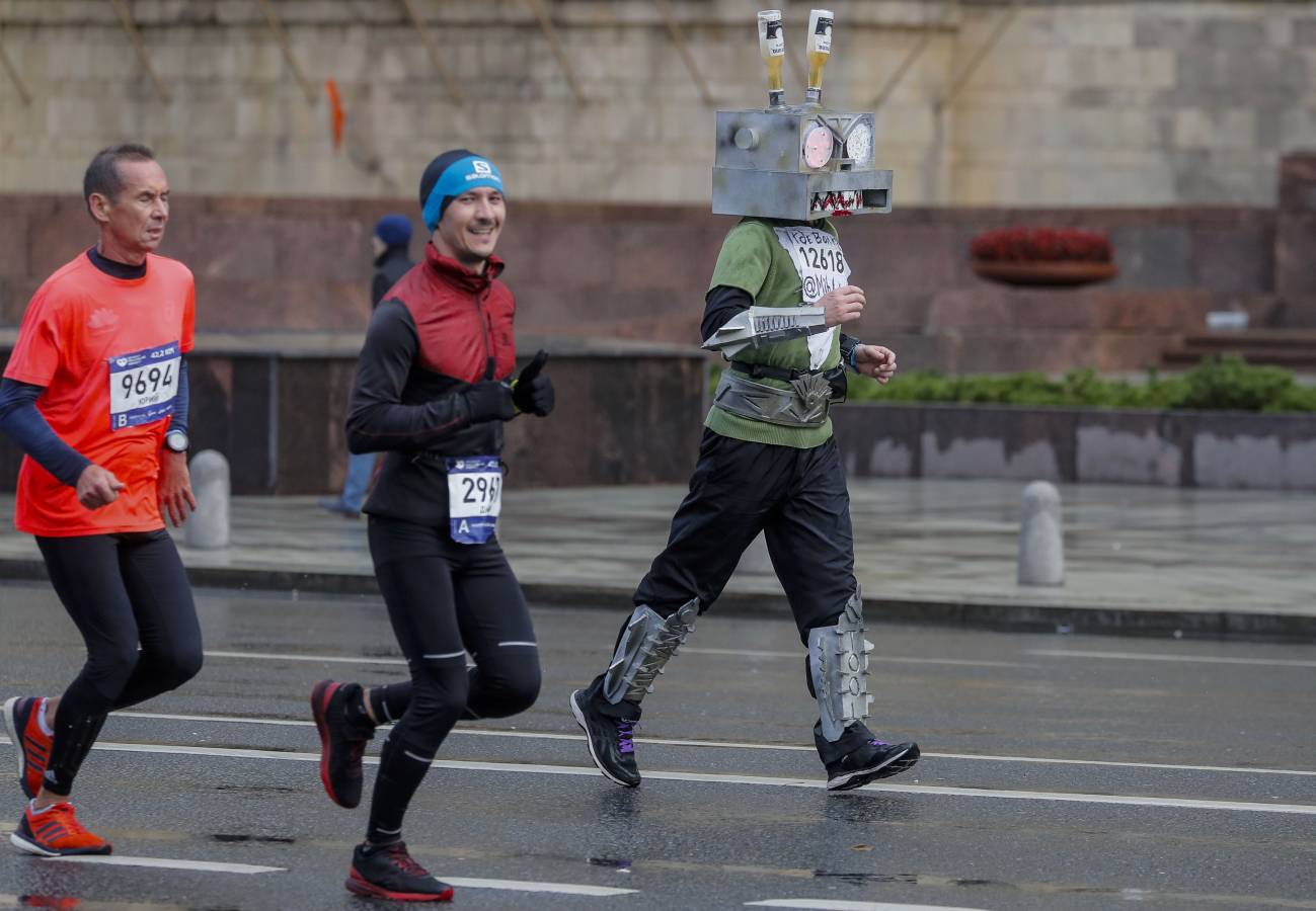 El Maratón de Moscú reunió a miles de runners que descubrieron la capital rusa de una forma diferente.