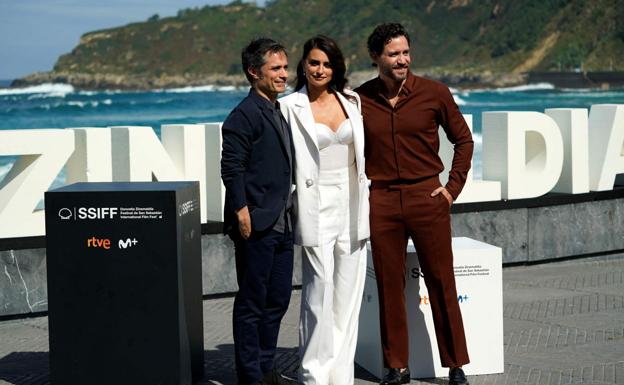 Galería. Cruz deslumbra en San Sebastián