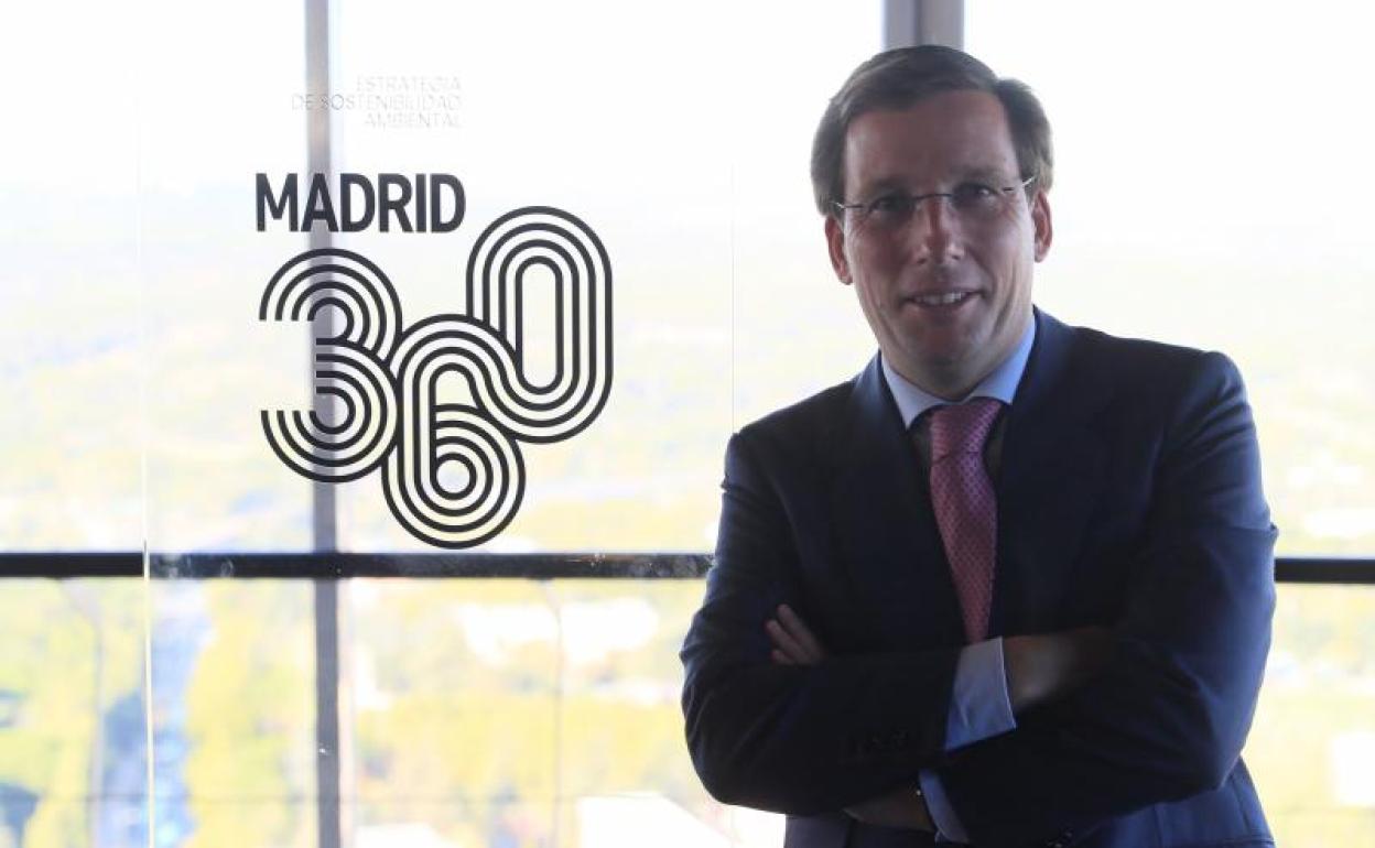 El alcalde de Madrid, José Luis Martínez-Almeida, durante la presentación este lunes de su plan antipolución de la capital, Madrid 360, que contempla toda la ciudad pero mantiene intacto el perímetro. 