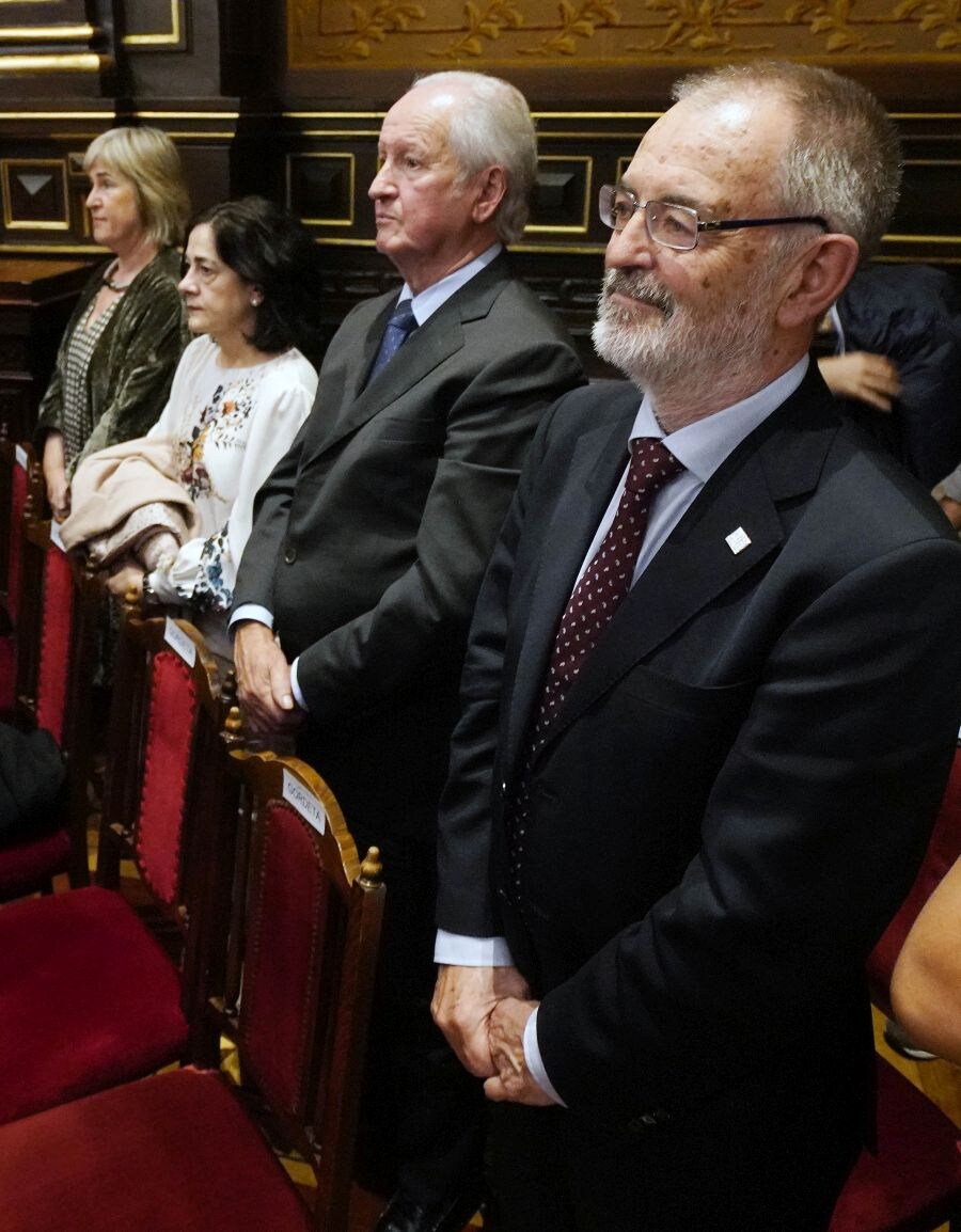 Fotos: Euskaltzaindia cierra en Donostia su centenario