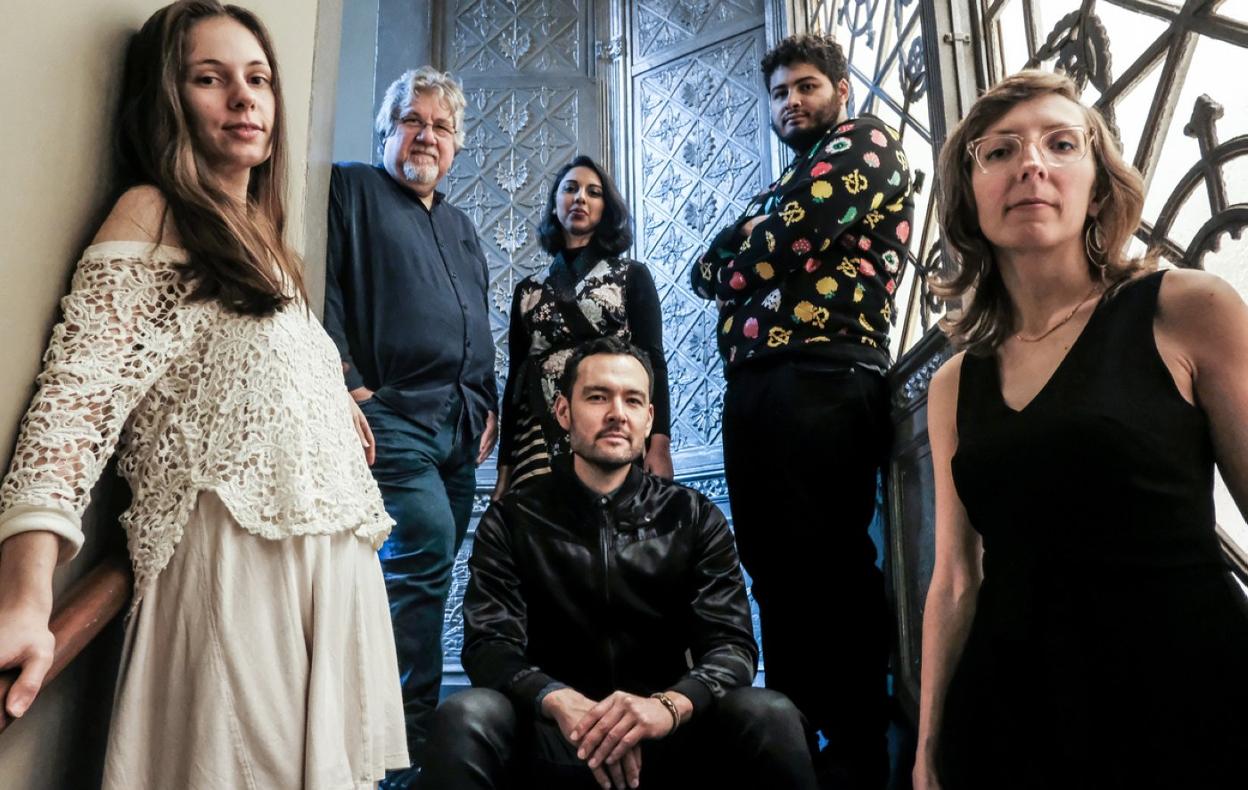 La guitarrista Mary Halvorson, a la derecha junto a su banda. 