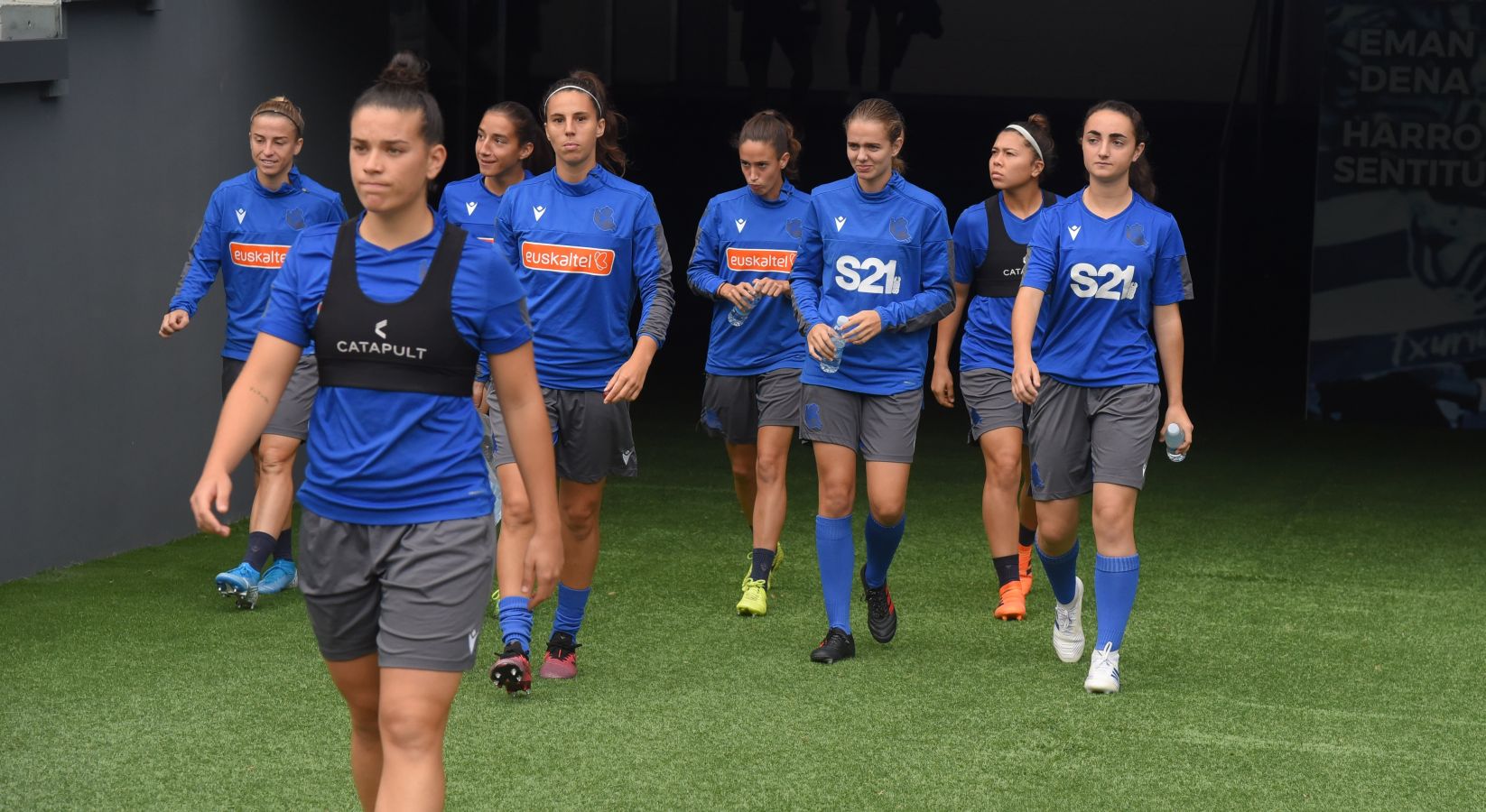 Las de Gonzalo Arconada se han ejercitado en el estadio en la última sesión preparatoria del derbi del domingo ante el Athletic