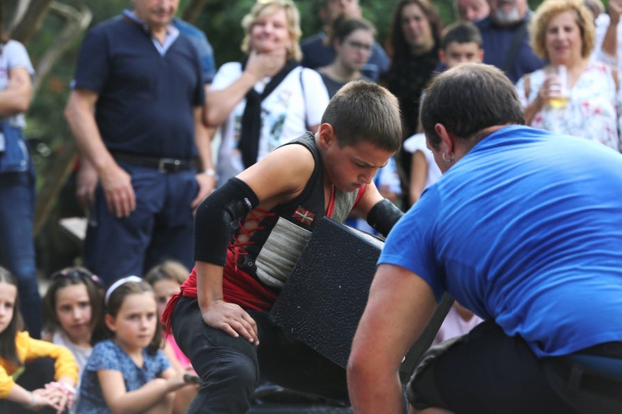 Fotos: Julen Arburua se lleva la txapela en Idiazabal