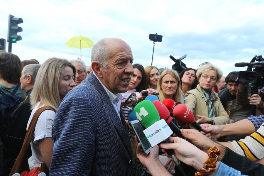 Fotos: Arranca en Donostia la manifestación de Gure Esku en favor de los condenados del procés