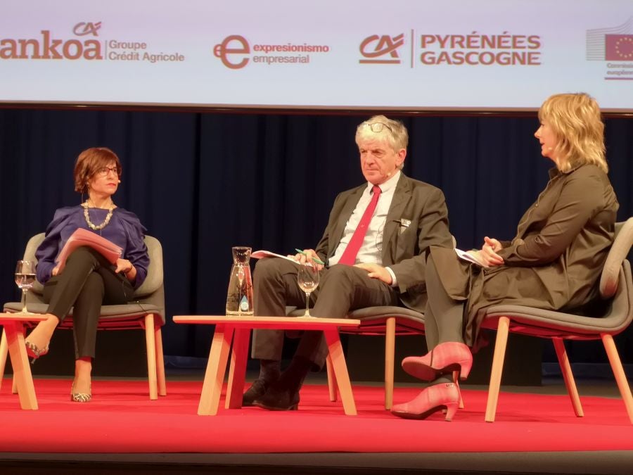 Fotos: Diálogos de la Eurorregión en Ficoba