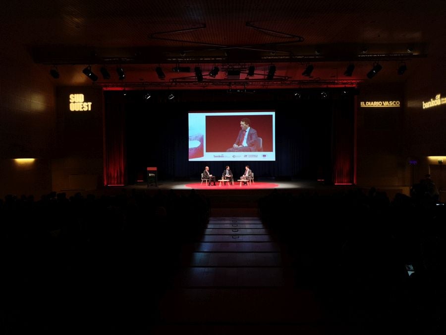 Fotos: Diálogos de la Eurorregión en Ficoba