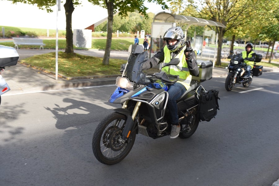 Fotos: Decenas de moteros protestan contra el mal estado de las carreteras