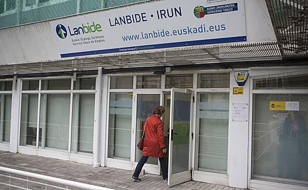 Oficina de Lanbide en Irun. 