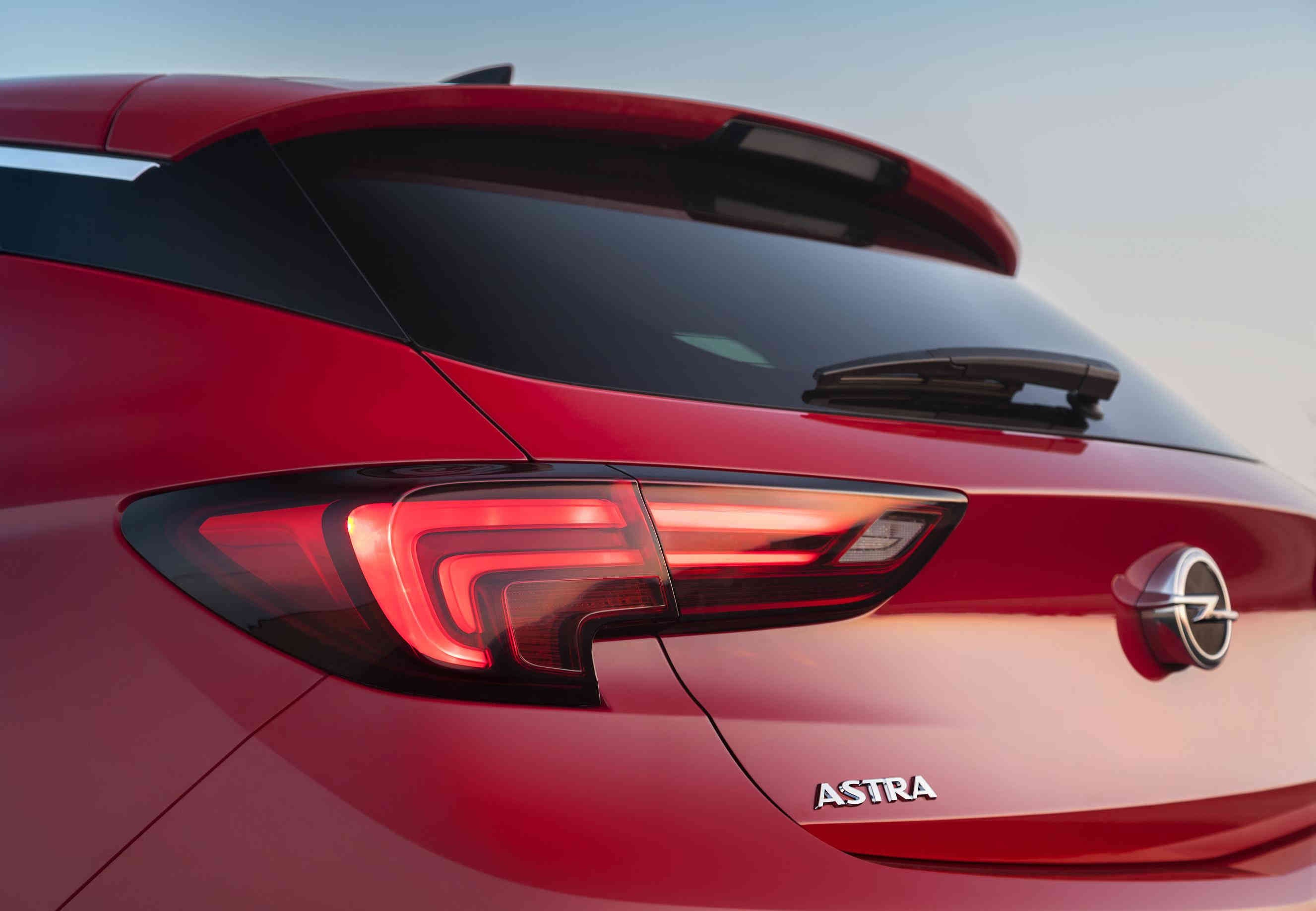 Fotos: Opel Astra, una gama mucho más eficiente