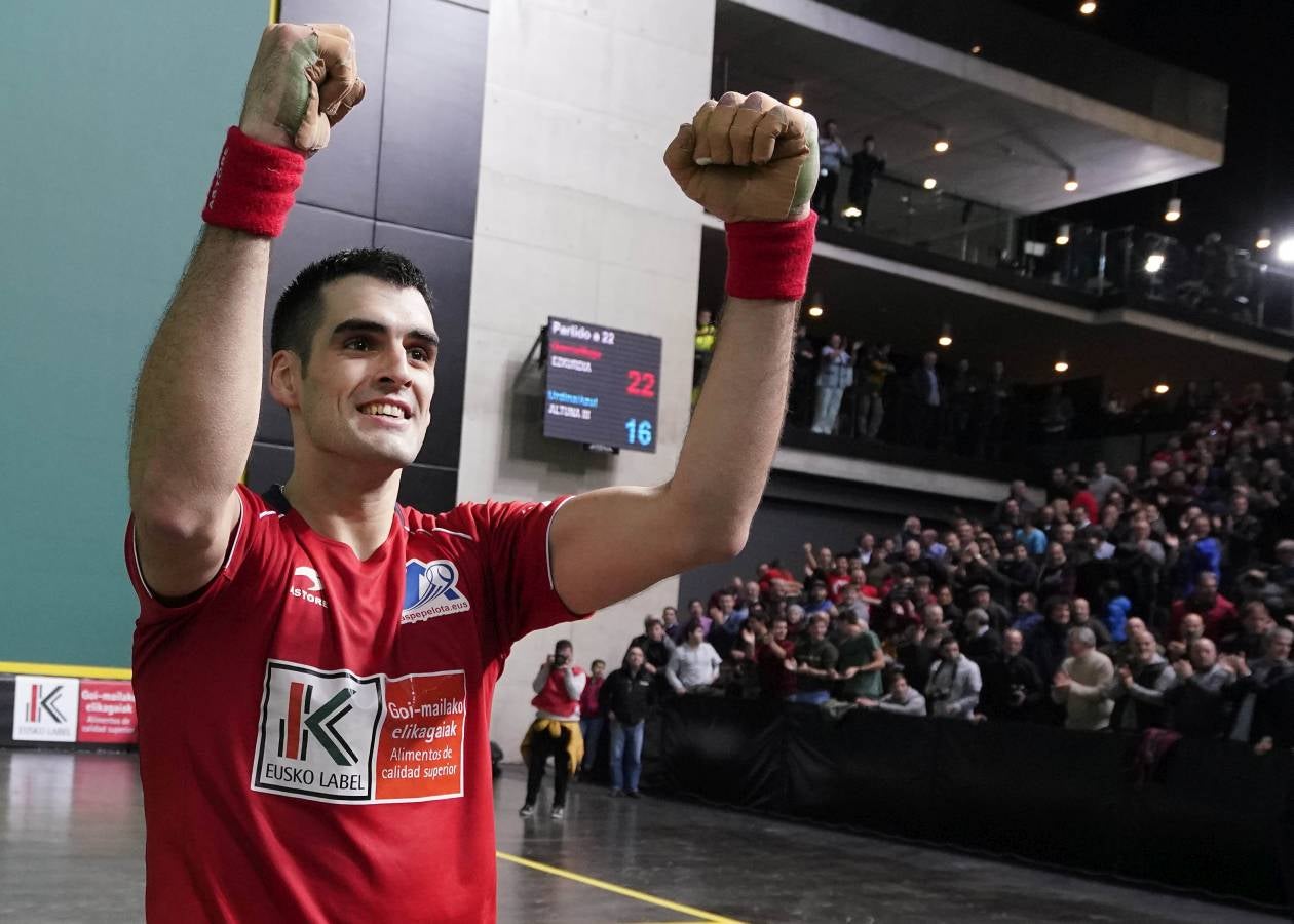 El navarro ha derrotado 22-16 a Altuna III en una final muy emocionante disputada en el Navarra Arena. 