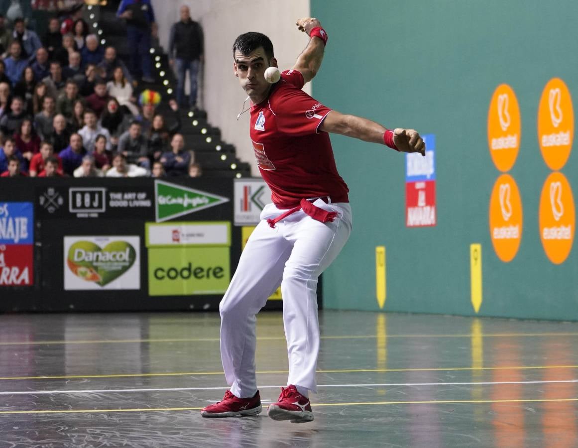 El navarro ha derrotado 22-16 a Altuna III en una final muy emocionante disputada en el Navarra Arena. 