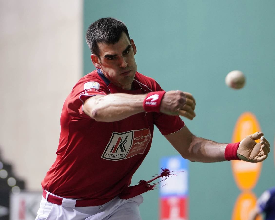 El navarro ha derrotado 22-16 a Altuna III en una final muy emocionante disputada en el Navarra Arena. 