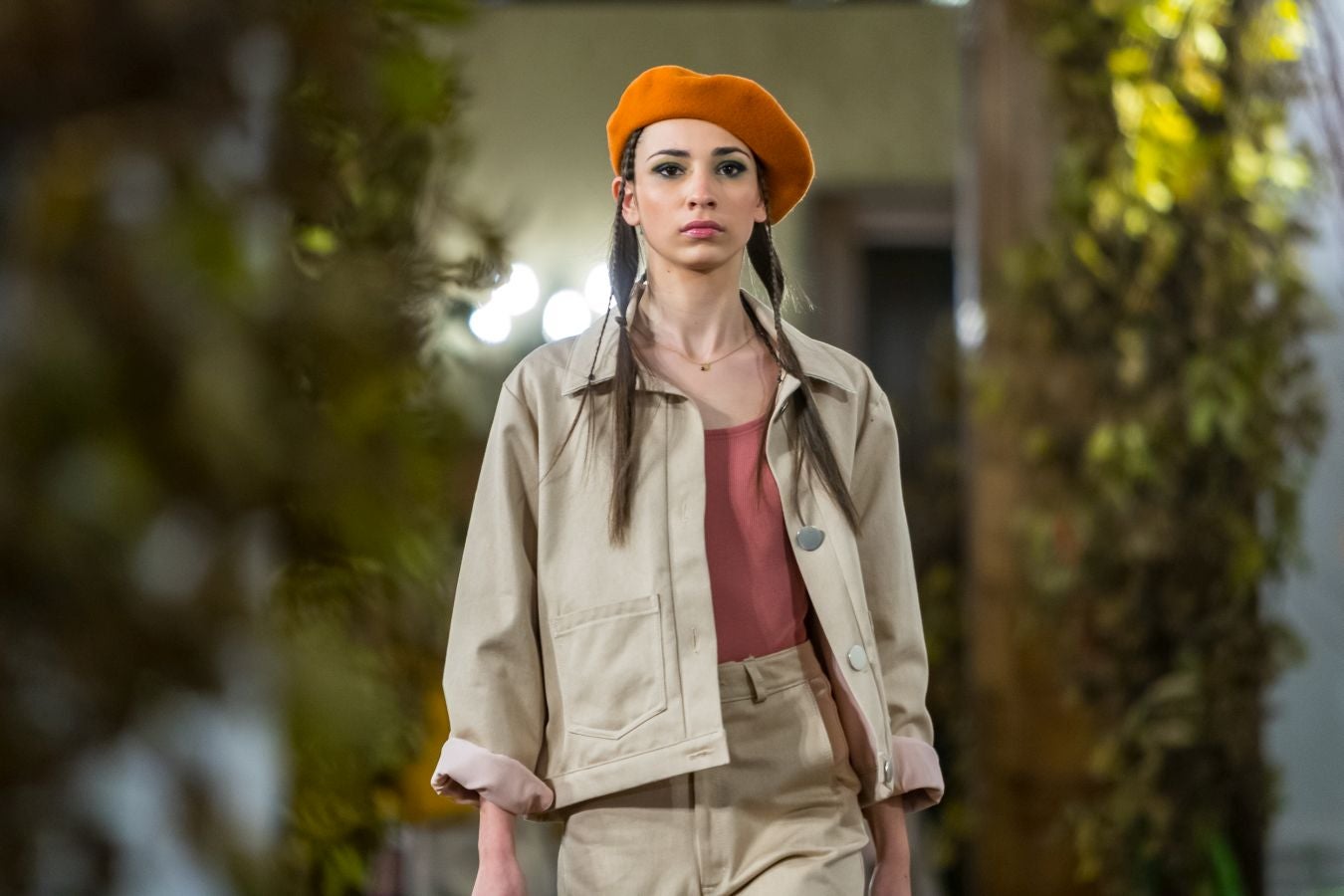 El desfile que tuvo lugar en el Palacio de Miramar abre la Semana de Prevención de Residuos de Gipuzkoa.