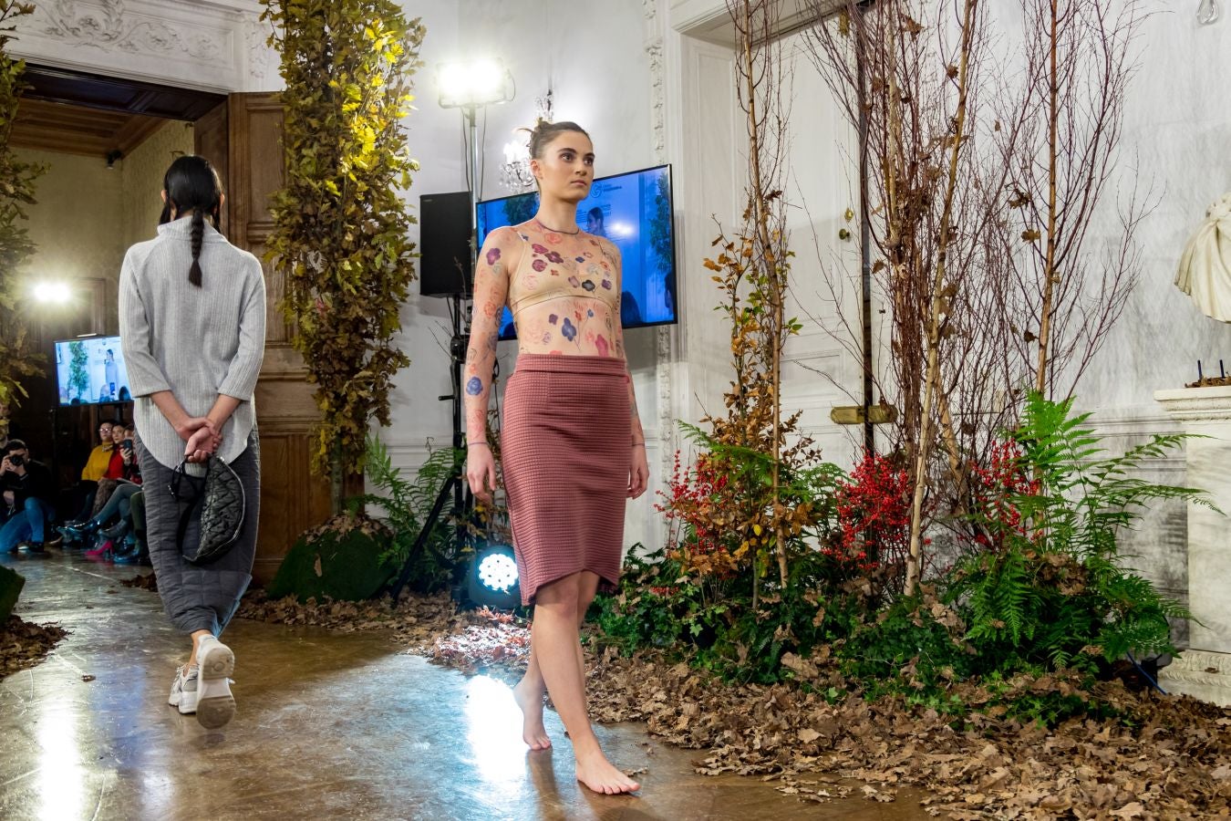 El desfile que tuvo lugar en el Palacio de Miramar abre la Semana de Prevención de Residuos de Gipuzkoa.