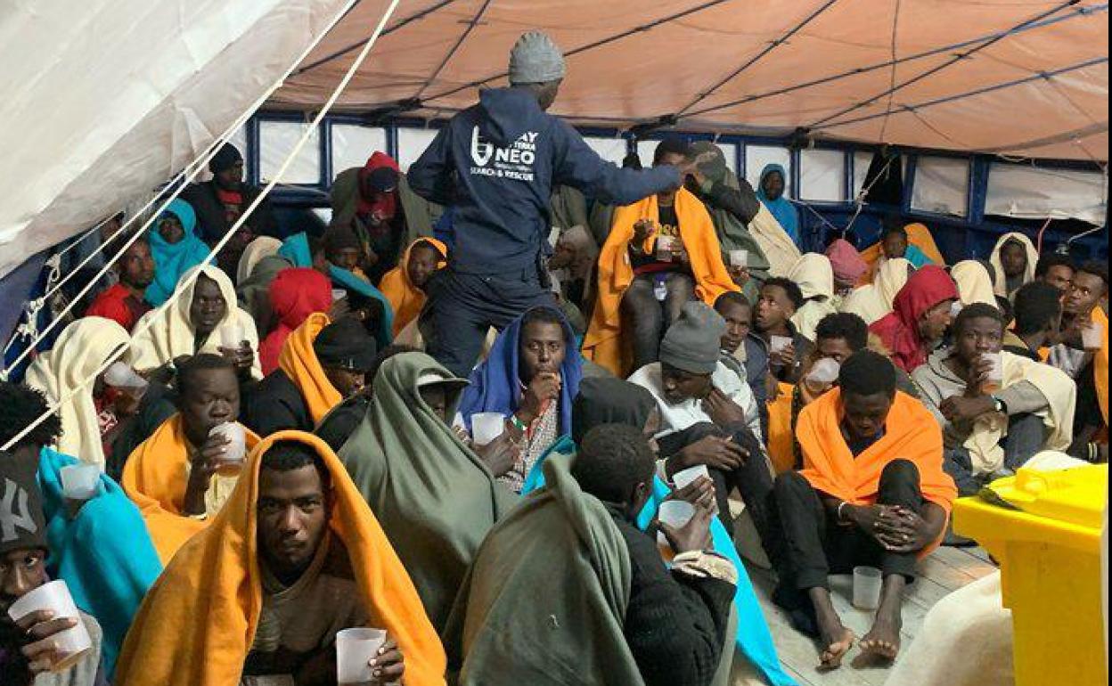 El 'Aita Mari' rescata a 78 personas en el Mediterráneo
