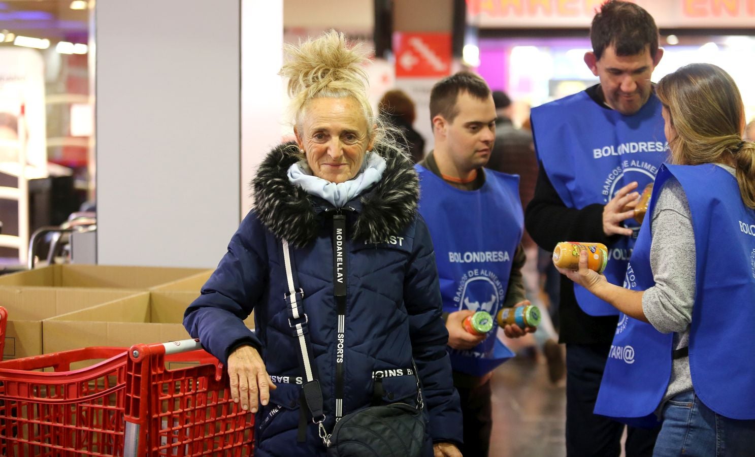 160 establecimientos se suman a la llamada del Banco de Alimentos de Gipuzkoa con el objetivo de que cada guipuzcoano done un kilo de alimentos para llegar a los 715.000