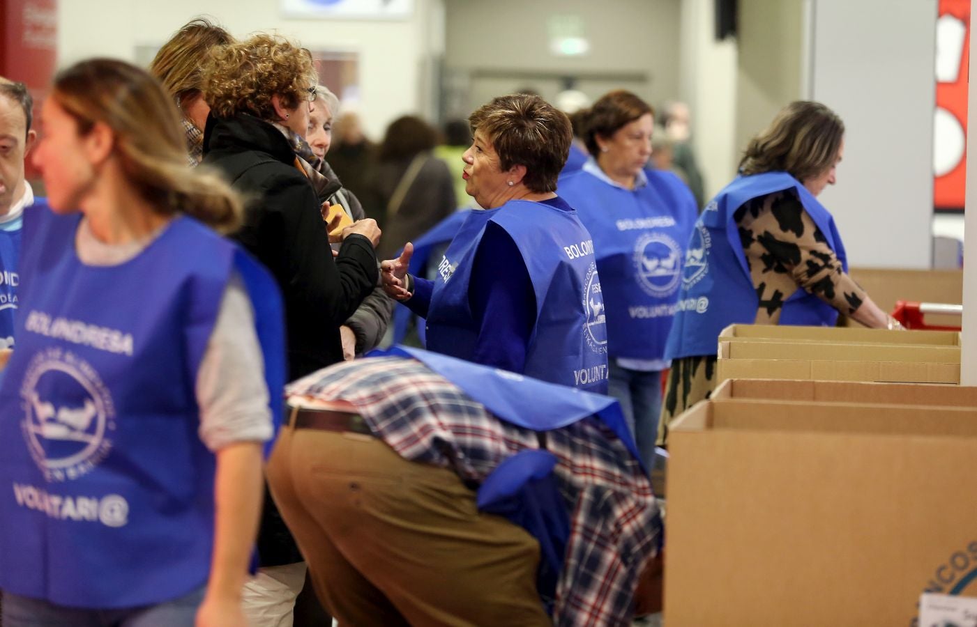 160 establecimientos se suman a la llamada del Banco de Alimentos de Gipuzkoa con el objetivo de que cada guipuzcoano done un kilo de alimentos para llegar a los 715.000