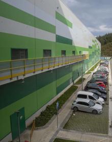 Imagen secundaria 2 - La incineradora empezará a tratar los primeros residuos la próxima semana