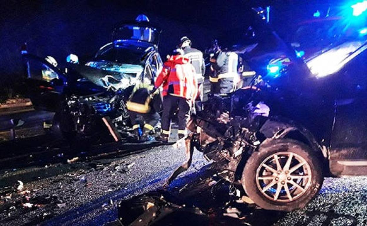 Estado en el que han quedado los dos vehículos implicados en el siniestro.