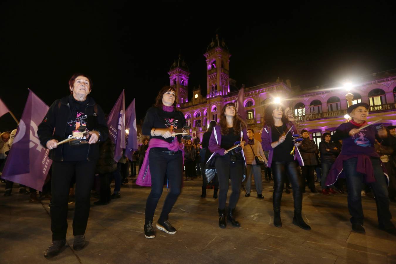 En el día Internacional para Eliminar la Violencia contra las Mujeres, Gipuzkoa clama por una sociedad sin violencia ni discriminación contra las mujeres.