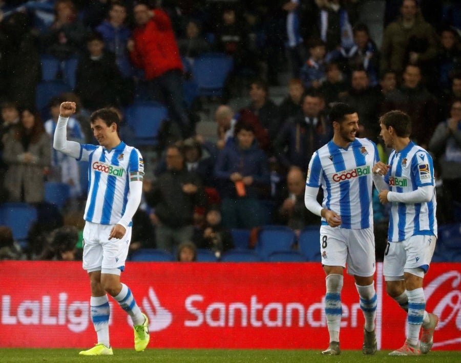 La Real Sociedad vence 4-1 al Eibar en el Reale Arena. 