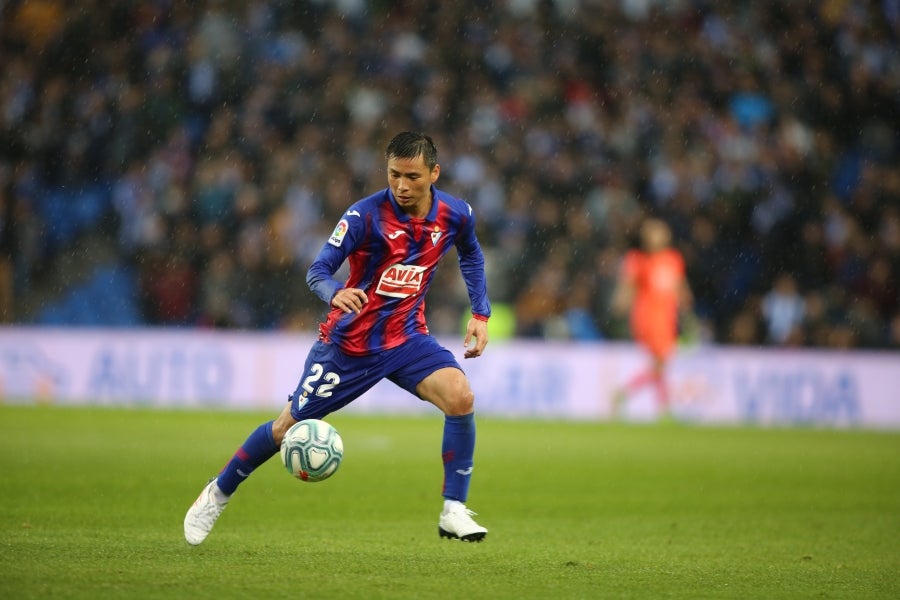 La Real Sociedad vence 4-1 al Eibar en el Reale Arena. 