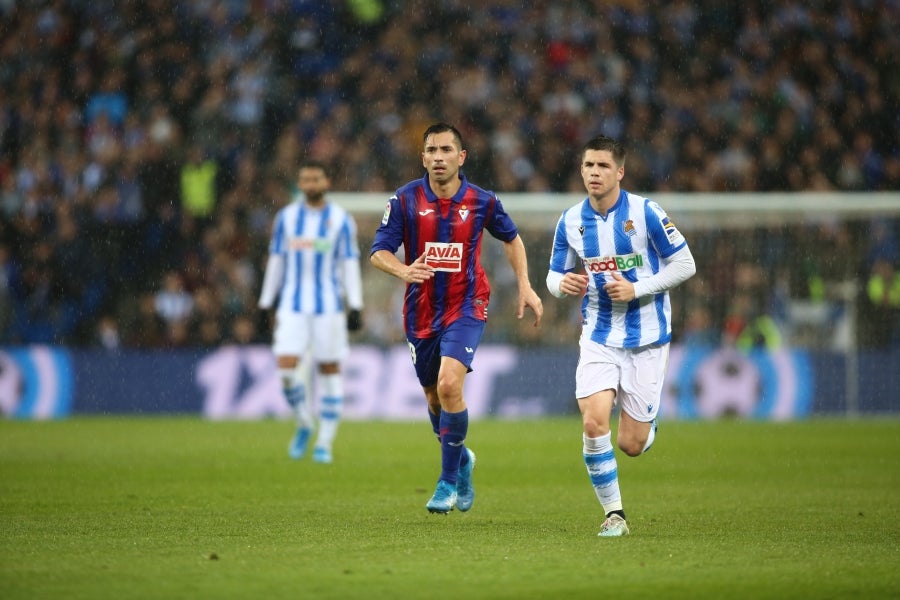 La Real Sociedad vence 4-1 al Eibar en el Reale Arena. 