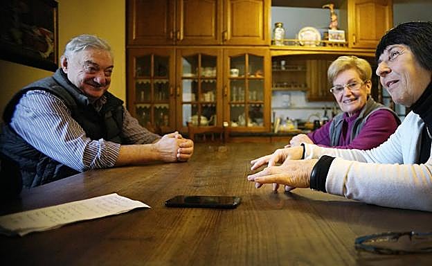 Imagen principal - Encuentro en Goienetxe 46 años después