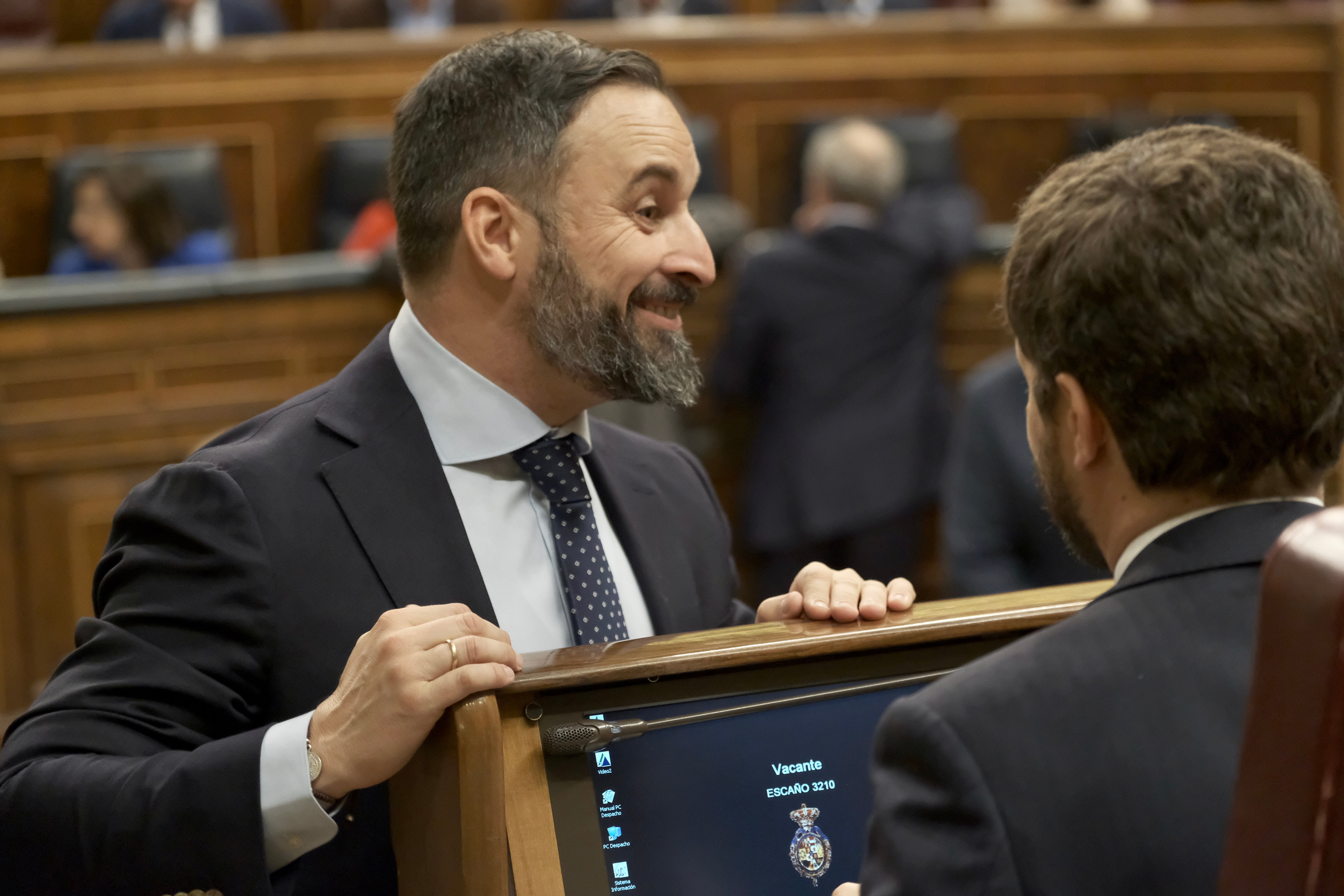 Fotos: Otra jornada de fotos simbólicas en el Congreso