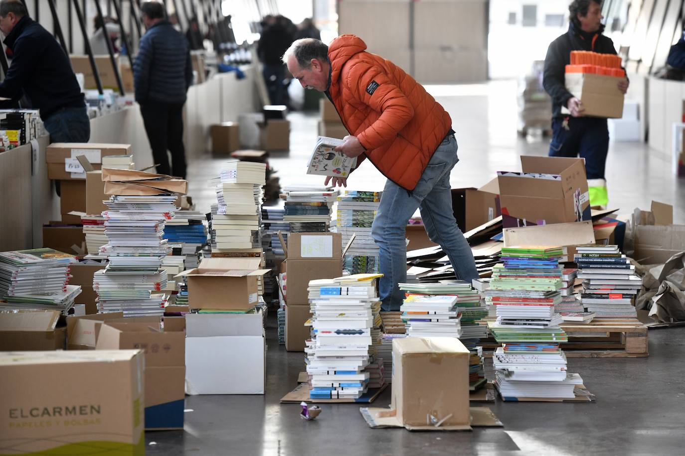 Durangoko Azokaren 54. ediziorako dena prest dute zazpi guneetan