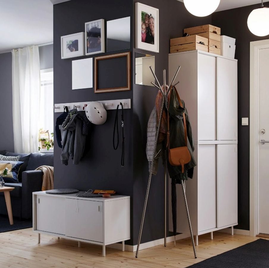 La primera impresión es la que cuenta. Los recibidores y las entradas deben ser prácticos, pero no perder a su vez el estilo y la esencia de la casa