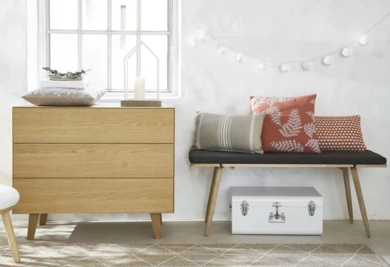 La primera impresión es la que cuenta. Los recibidores y las entradas deben ser prácticos, pero no perder a su vez el estilo y la esencia de la casa