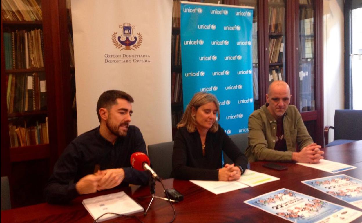 Esteban Urzelai, Iratxe Elso e Iñigo Agirrezabala. 