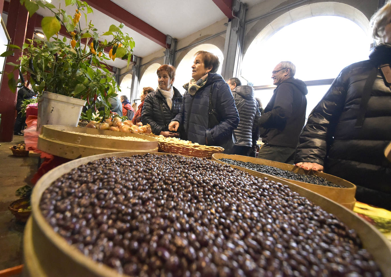 Fotos: Multitudinaria feria de Santa Lucía en Zumarraga y Urretxu