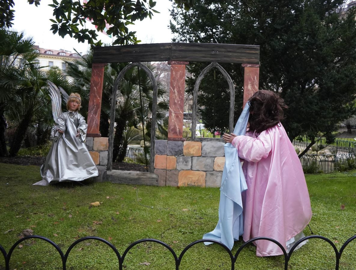 Las rachas de viento alcanzan los 135 km/ h y provocan numerosas incidencias