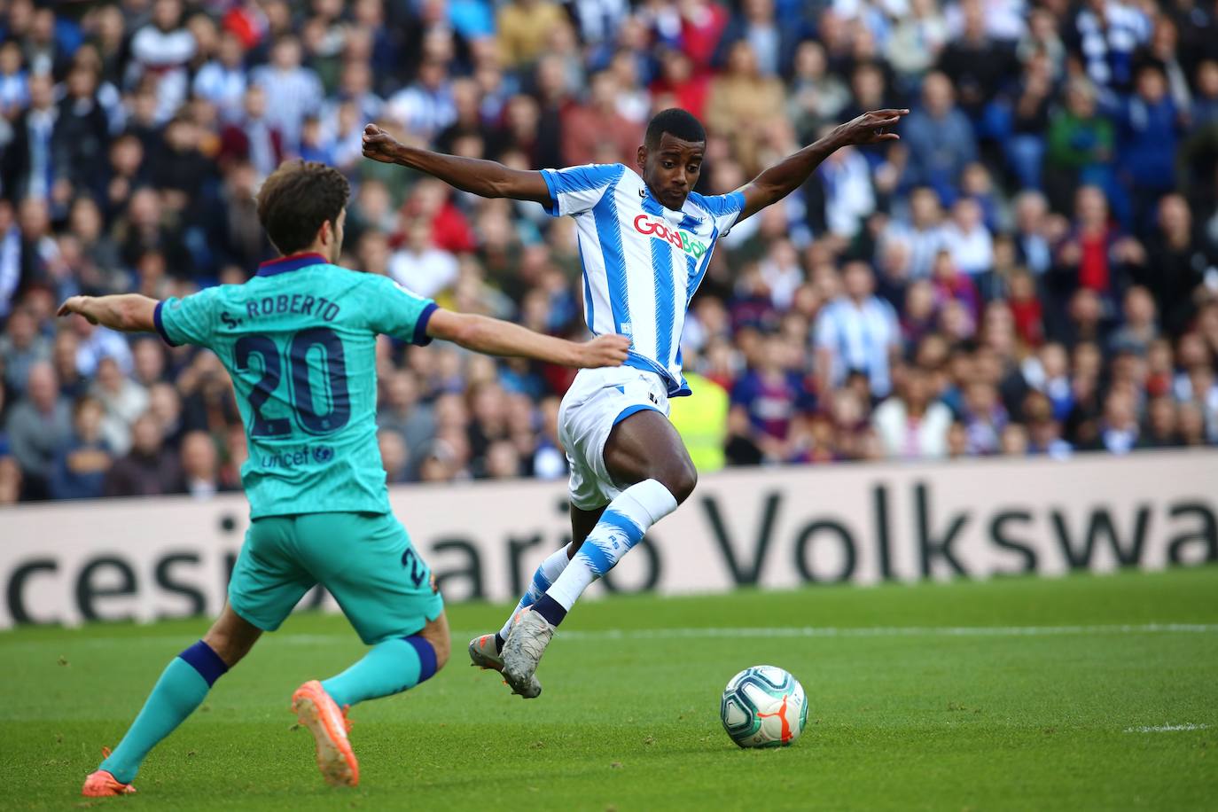 La Real Sociedad y el FC Barcelona han empatado a dos en el Reale Arena. 