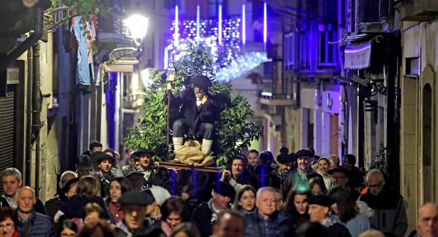 Fotos: Olentzero recorre Errenteria