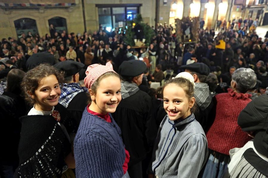 Fotos: Olentzero recorre Errenteria