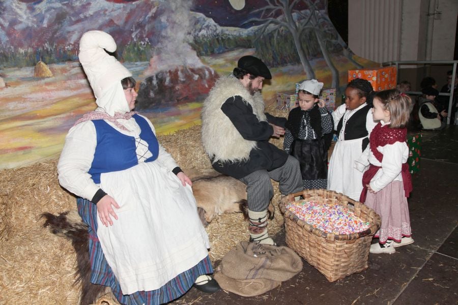 Fotos: Amplia comitiva en Ordizia