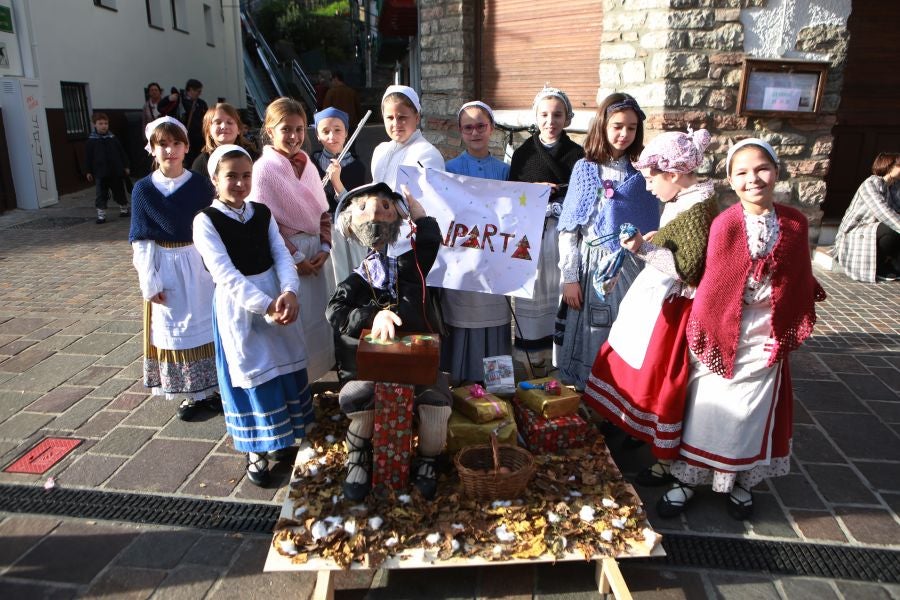 Fotos: Coros en Irun y Hondarribia