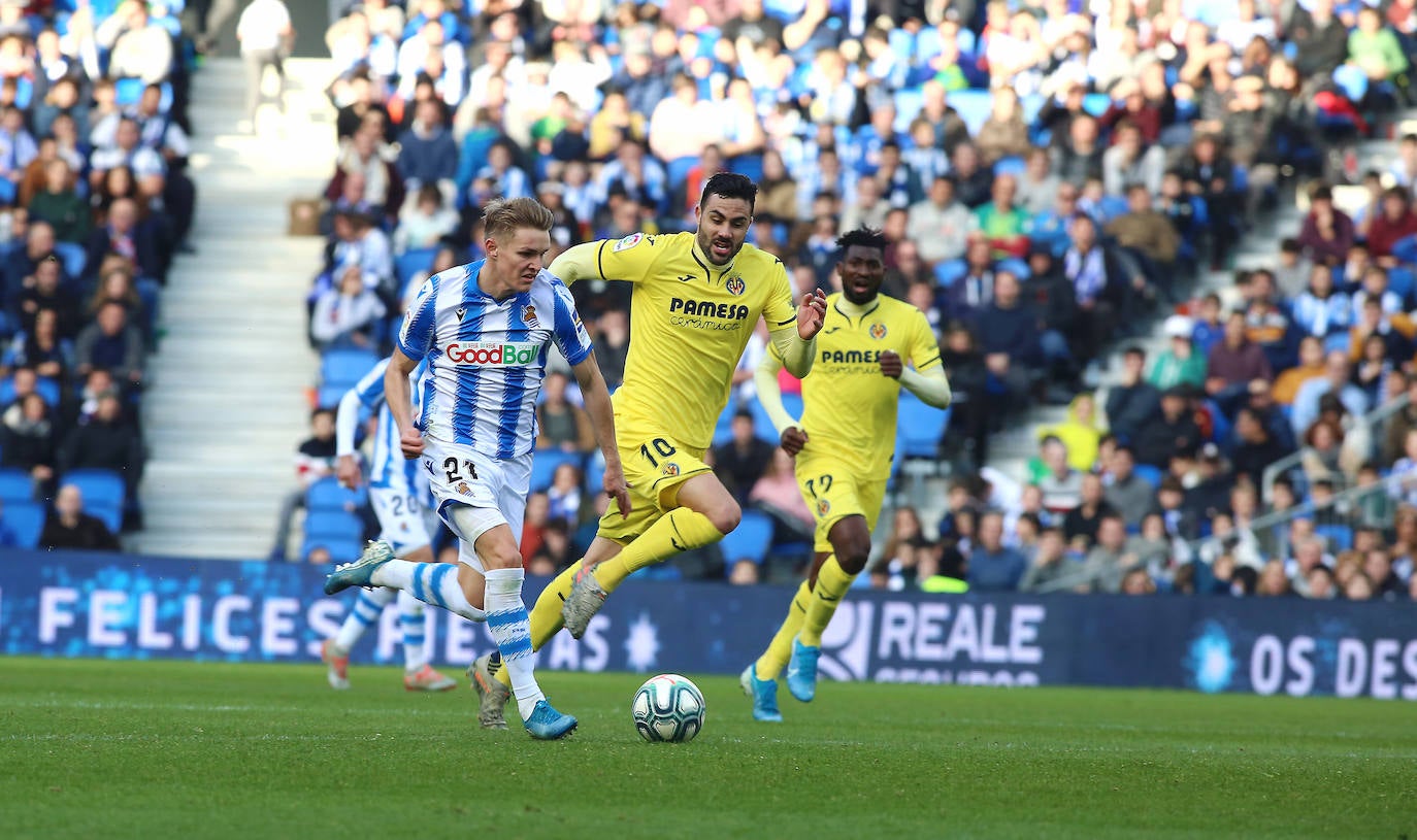 Willian José ha adelantado a la Real en el marcador al descanso, pero el Villarreal ha remontado con los goles de Trigueros de penalti, y Cazorla tras la revisión del VAR
