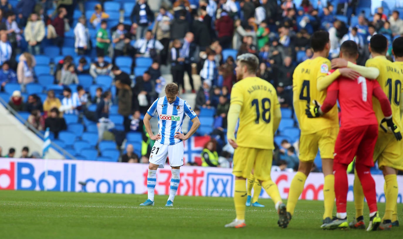 Willian José ha adelantado a la Real en el marcador al descanso, pero el Villarreal ha remontado con los goles de Trigueros de penalti, y Cazorla tras la revisión del VAR