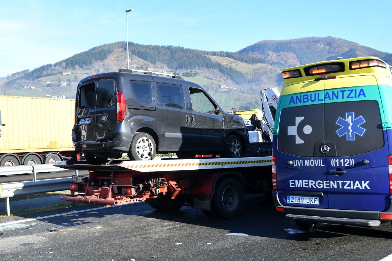 Como consecuencia del accidente, diez personas han resultado heridas, dos de ellas en estado muy grave